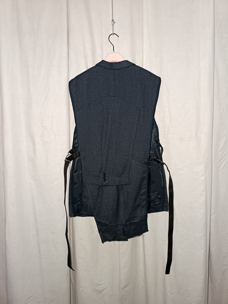 Side open Vest