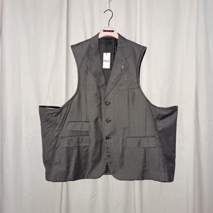 the FRLD squared Vest